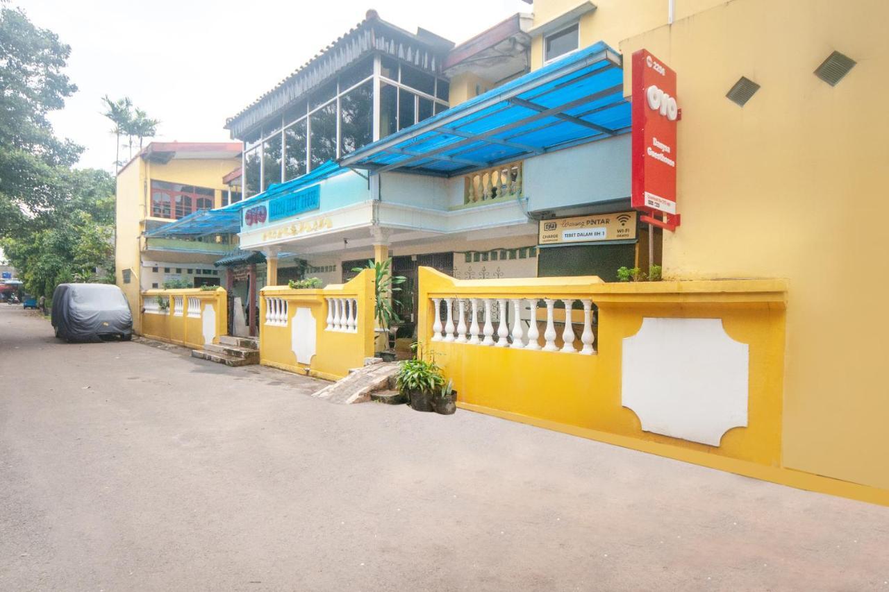 Oyo 2256 Danysa Guesthouse Jakarta Exterior photo